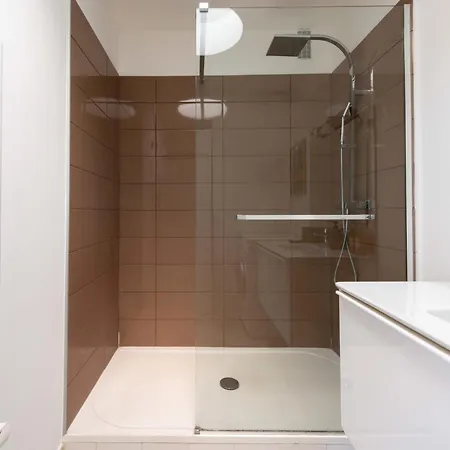 Апартаменты 1-br Floor Pointe Croisette *